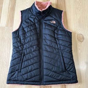 THE NORTH FACE | Reversible faux fur pink black vest women’s large winter